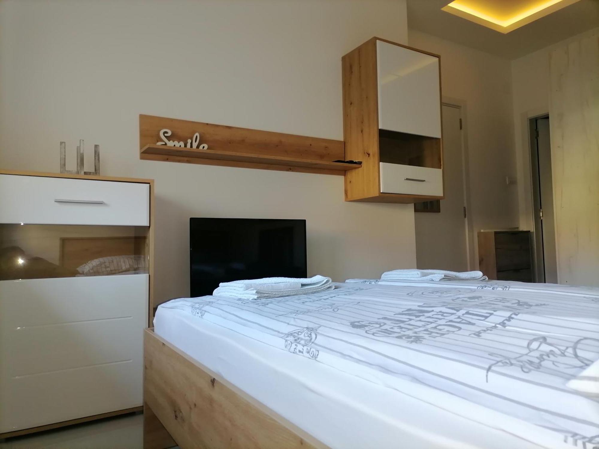 Stojanovic Apartments Ниш Екстер'єр фото