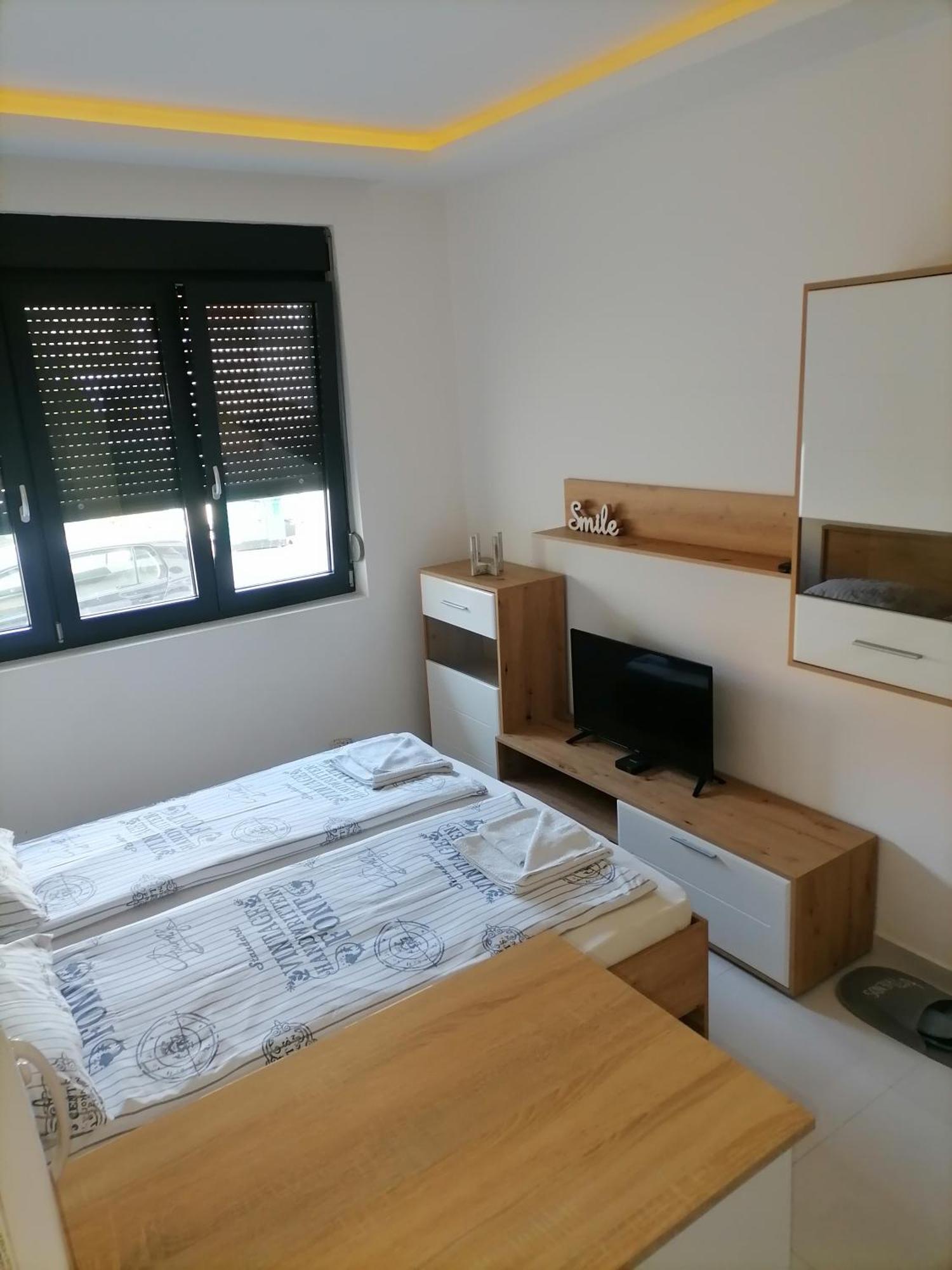 Stojanovic Apartments Ниш Екстер'єр фото